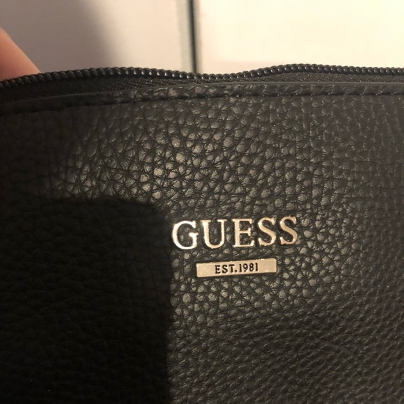 Guess Handbag - Picture 3 of 6